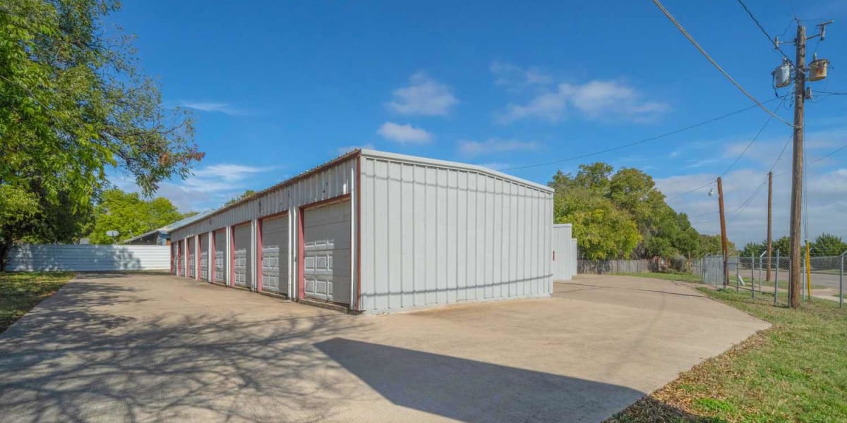 Outdoor self storage units with wide driveways at StoreLine Self Storage in Wichita Falls, Texas