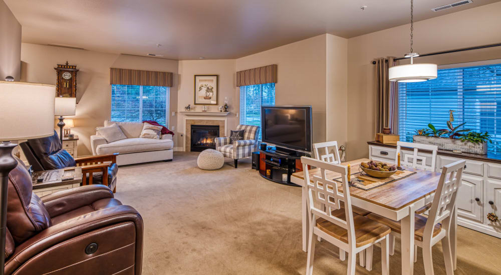 Spacious resident cottage at Patriots Landing in DuPont, Washington. 