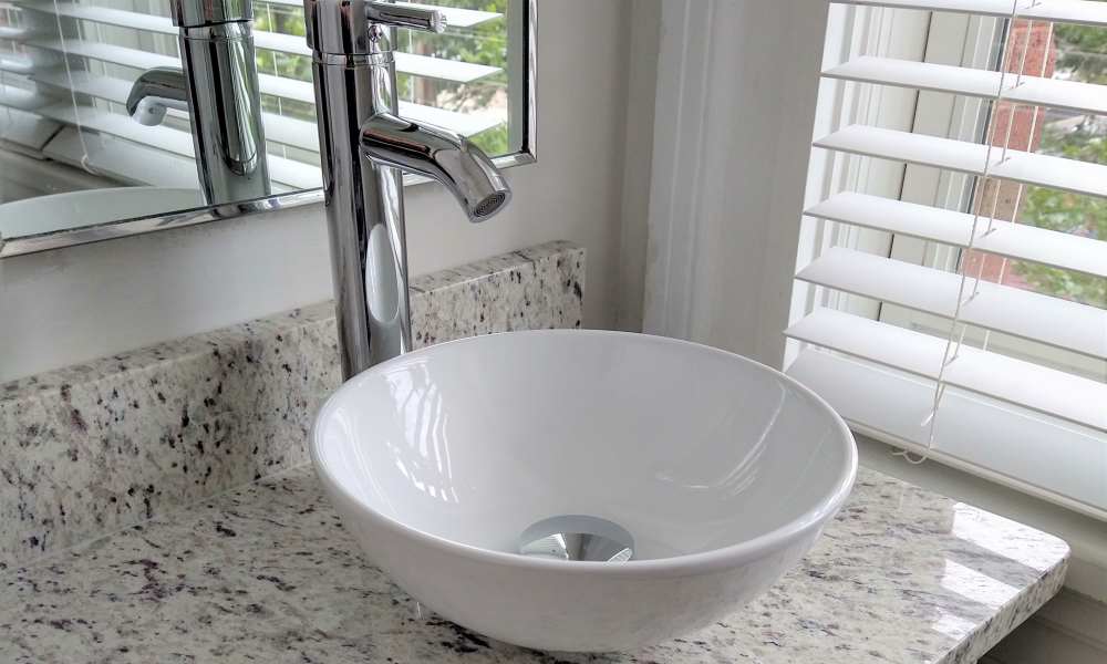 Large bathtub at The Grand Apartments in CHATTANOOGA, Tennessee