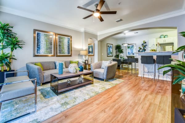 A dining room example at Timberlakes at Atascocita.