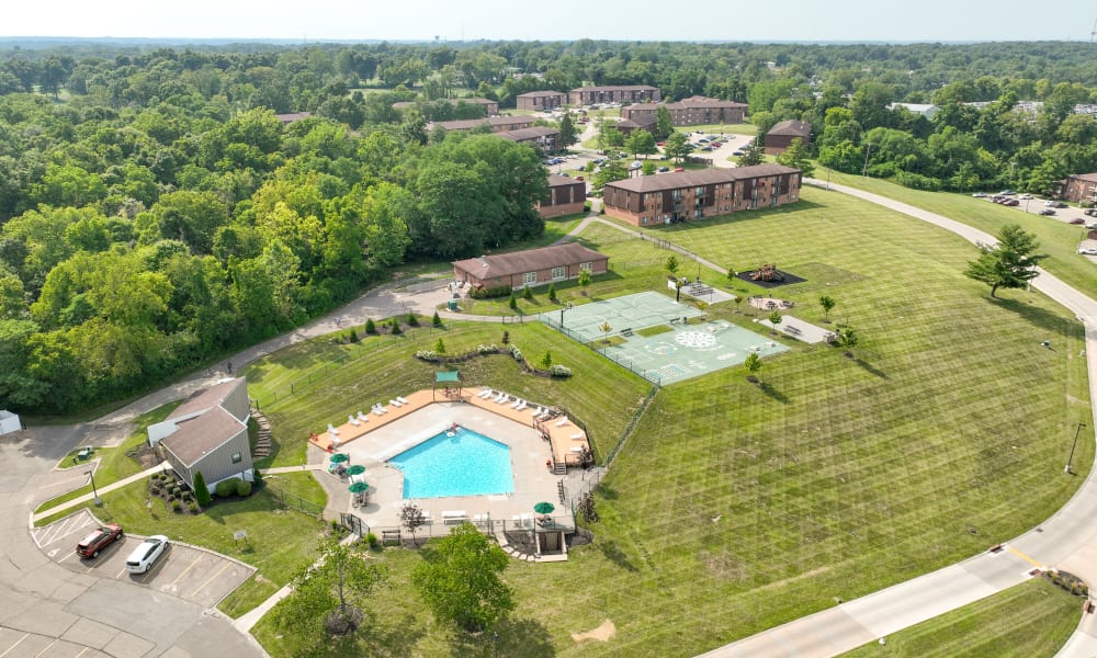 Aerial photo of Miamiview Apartments in Cleves, Ohio