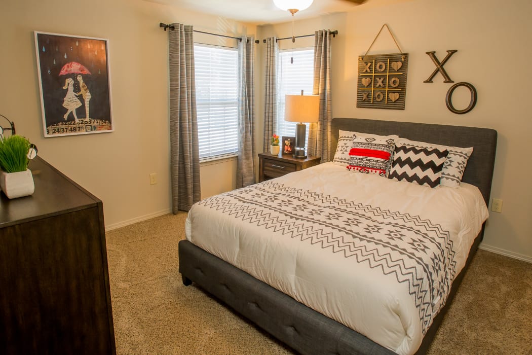 Luxury Lofts, 1 & 2 Bedroom Apartments in Waco, TX