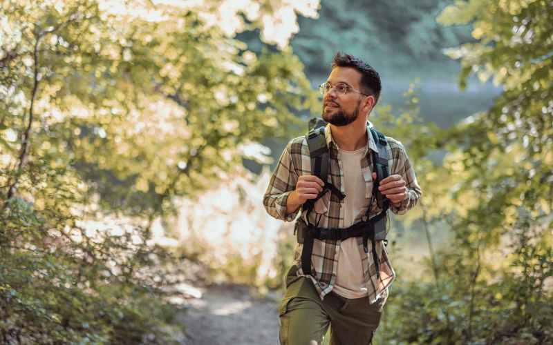 Skyline drive trails at Sierra Del Oro Apartments in Corona, California
