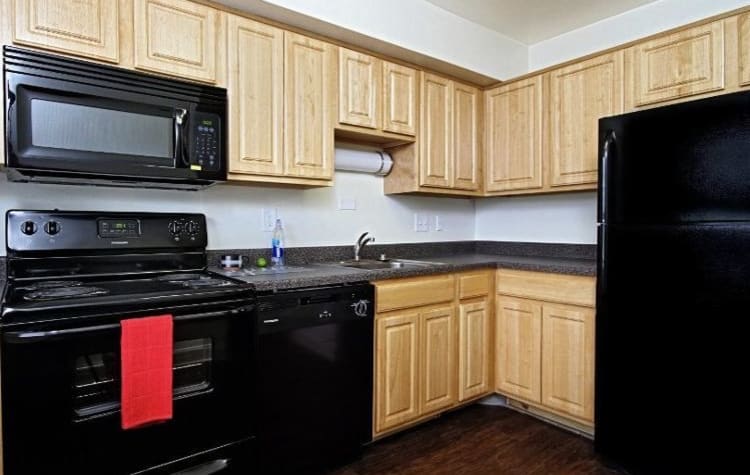 Modern kitchen at The Village of Laurel Ridge & The Encore Apartments & Townhomes in Harrisburg, Pennsylvania