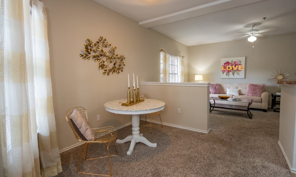 An apartment dining table at Arbors of Pleasant Valley in Little Rock, Arkansas