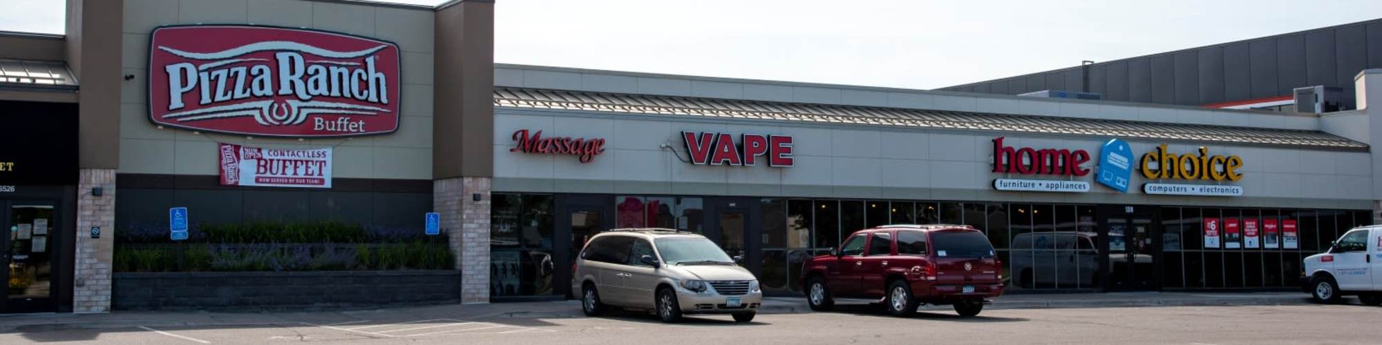 Neighborhood | Bass Lake Crossing in New Hope, Minnesota