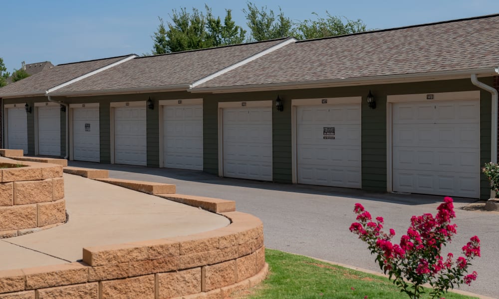 Garages at Cross Timber in Oklahoma City, Oklahoma
