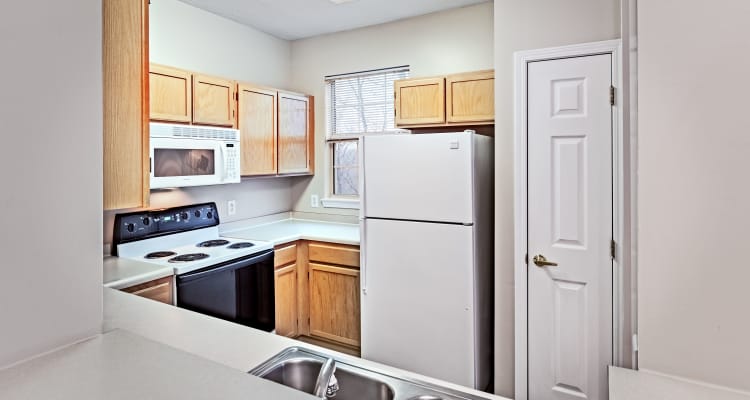 Open kitchen at Highlands of Montour Run in Coraopolis, PA