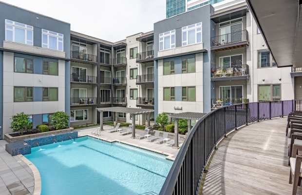 Encore 4505 at Town Center Apartments