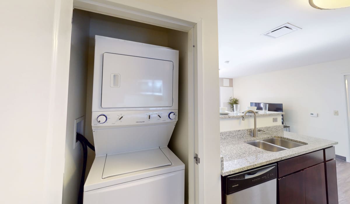 Laundry at Hudson Lofts in Erie, Pennsylvania