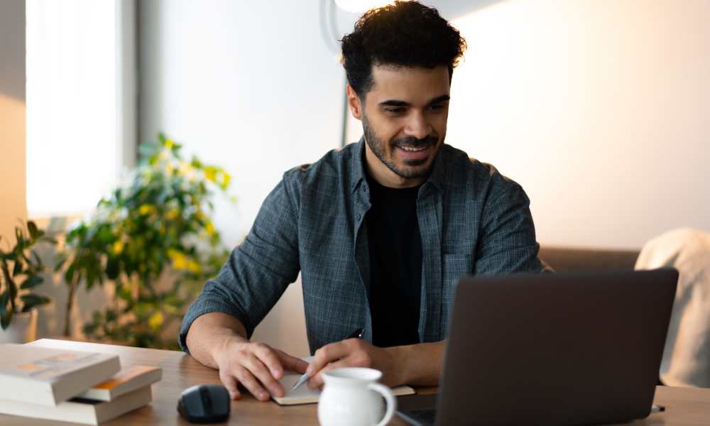 Resident working at Mazza Grandmarc in College Park, Maryland