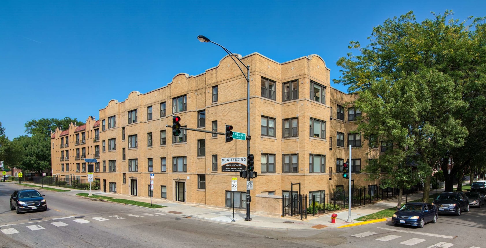 Apartments at The Maynard at 3348 W Wilson in Chicago, Illinois