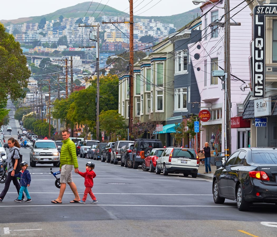 San Franciscan street view at Noe Valley Apartments in San Francisco, California