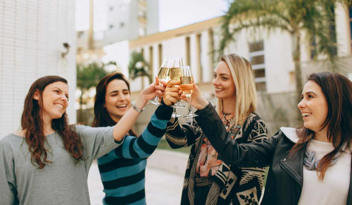 Friends having drinks near The Walton in Sanford, Florida 