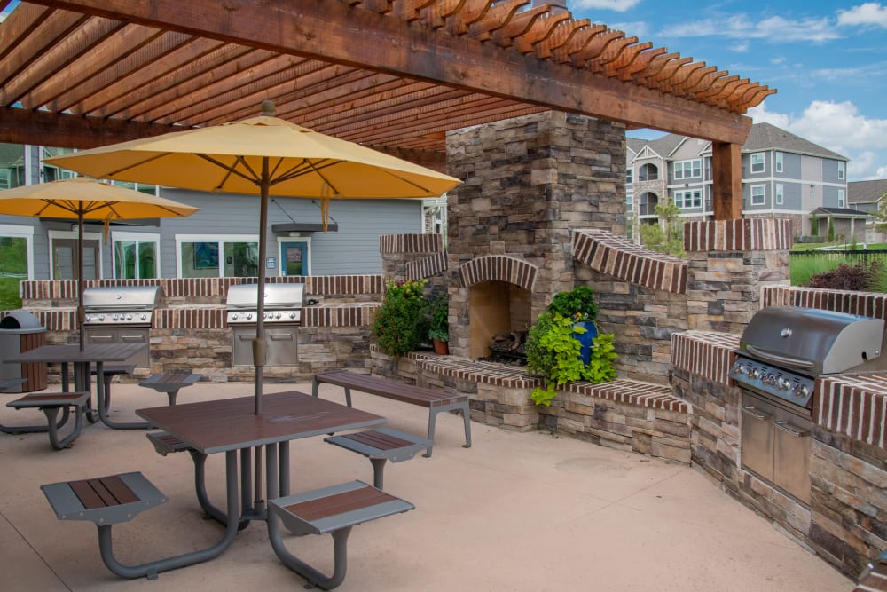 Community gilling and picnic area in Artisan Crossing's clubhouse in Norman, Oklahoma