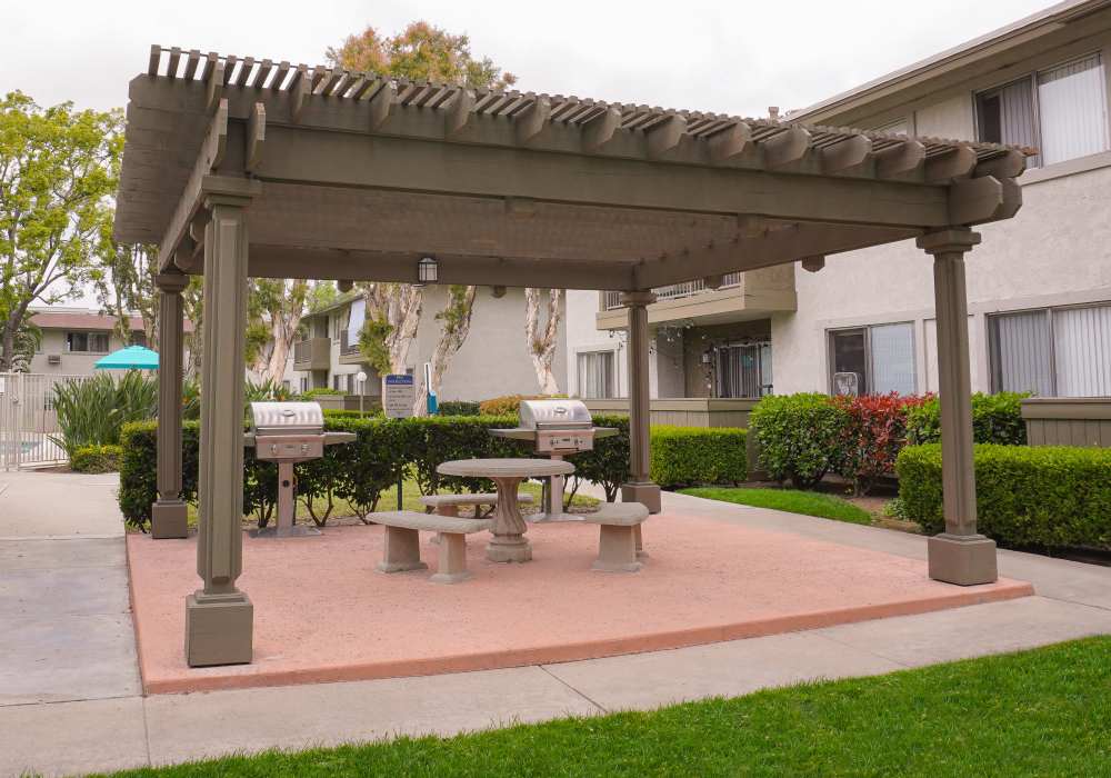 BBQ Area at Strada Apartments in Orange, California