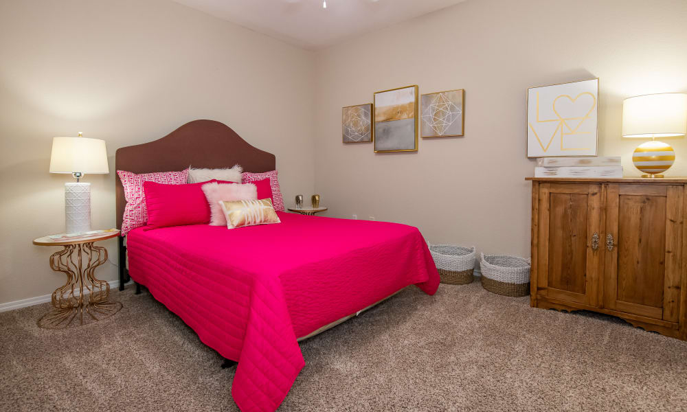 A large bedroom at Arbors of Pleasant Valley in Little Rock, Arkansas