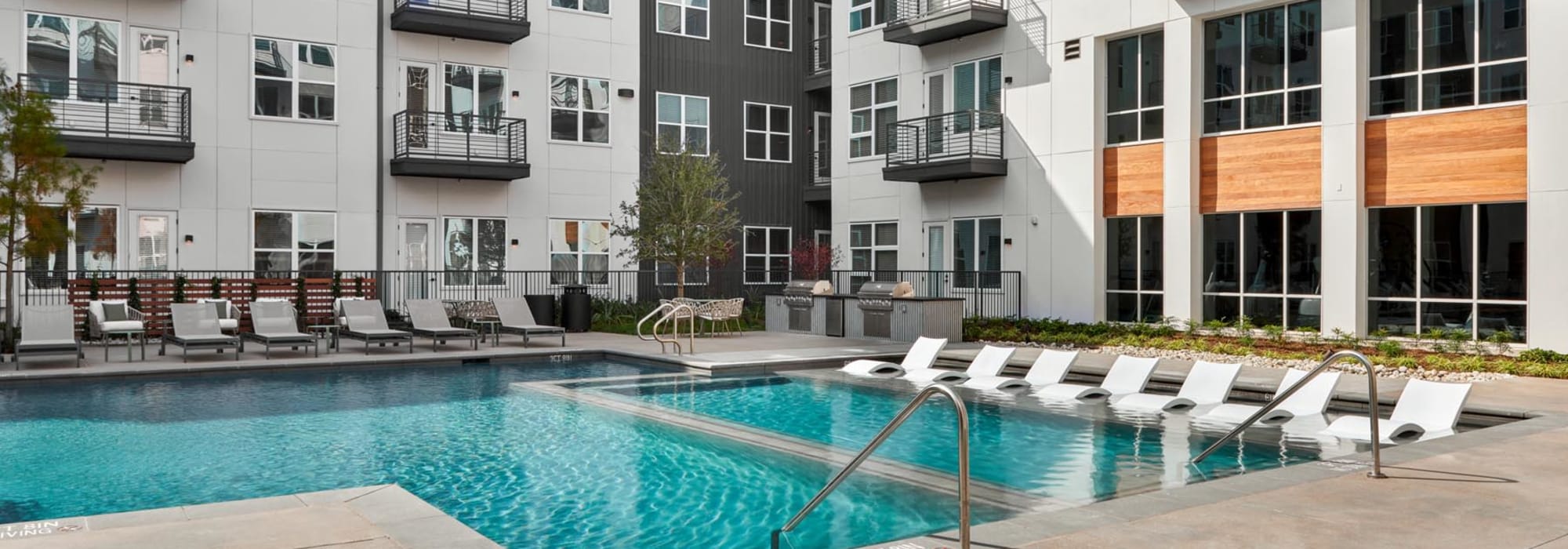 Pool area on a beautiful day at 4600 Ross in Dallas, Texas