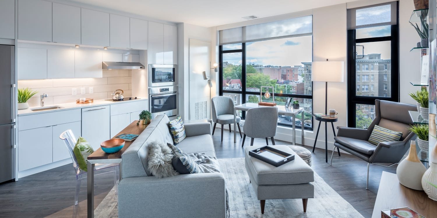 Our apartments in Washington, District of Columbia offer a living room