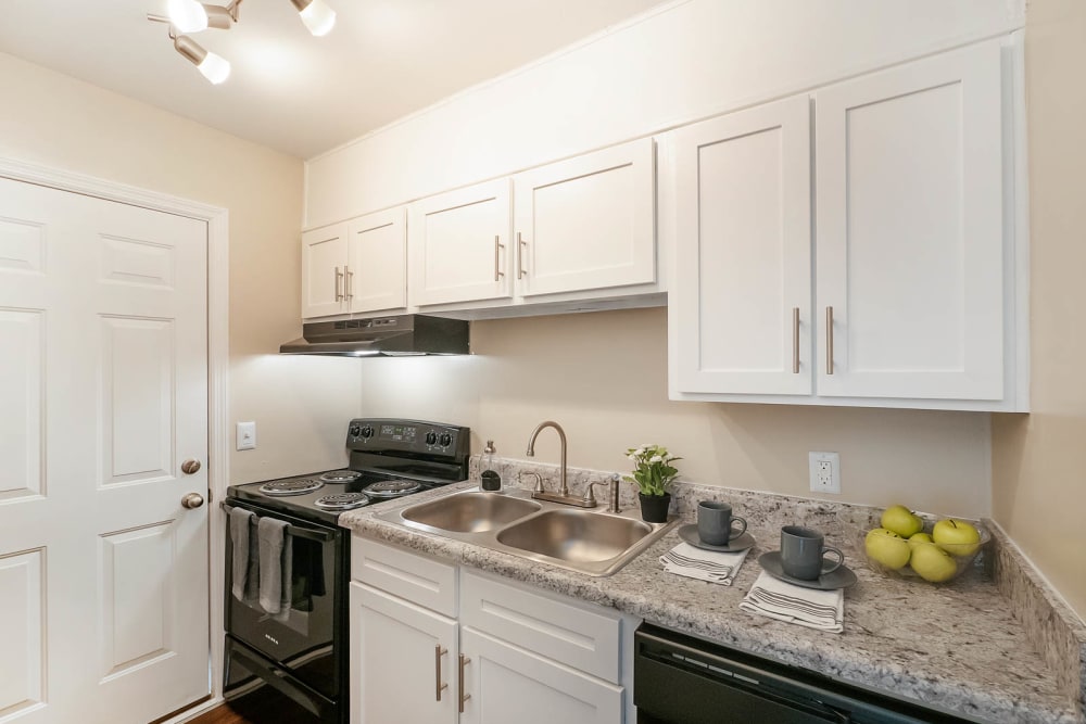 Rome, GA Apartments & Townhomes Redmond Chase Apartment Homes