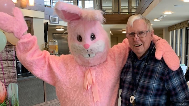 Merrill Gardens resident and Easter Bunny