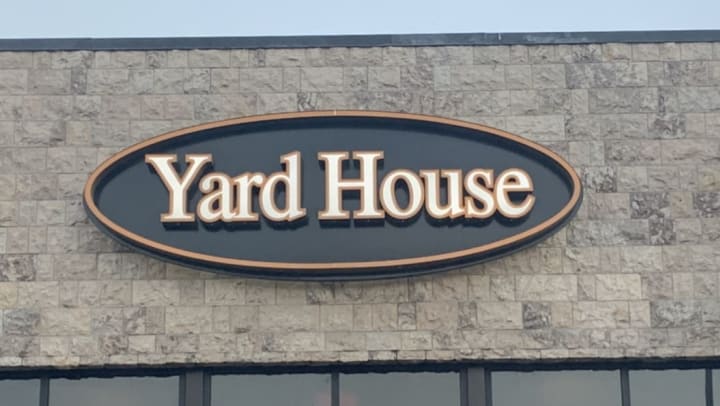 Yard House Sign