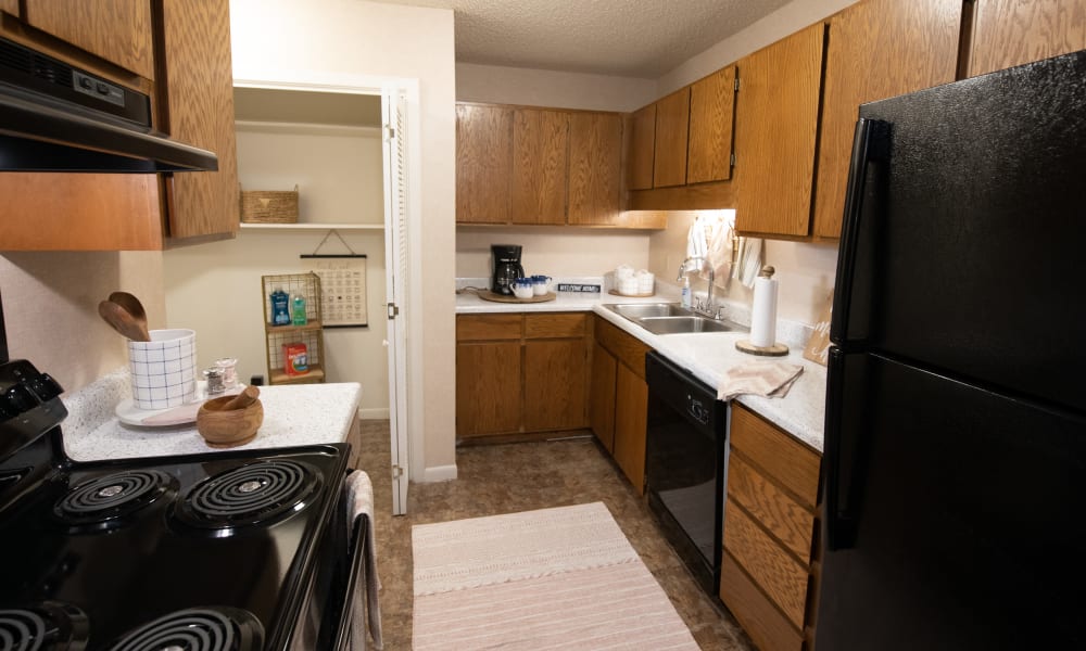 An apartment kitchen at The Mark Apartments in Ridgeland, MS