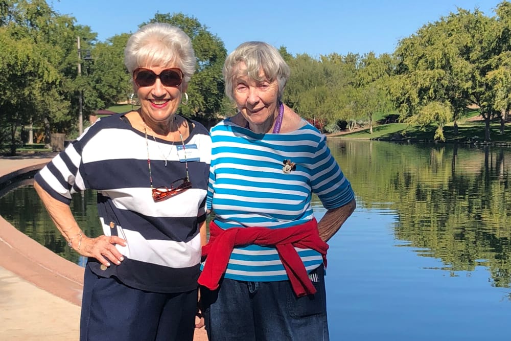 Active living residents enjoying a paint and sip at Merrill Gardens at Anthem in Anthem, Arizona