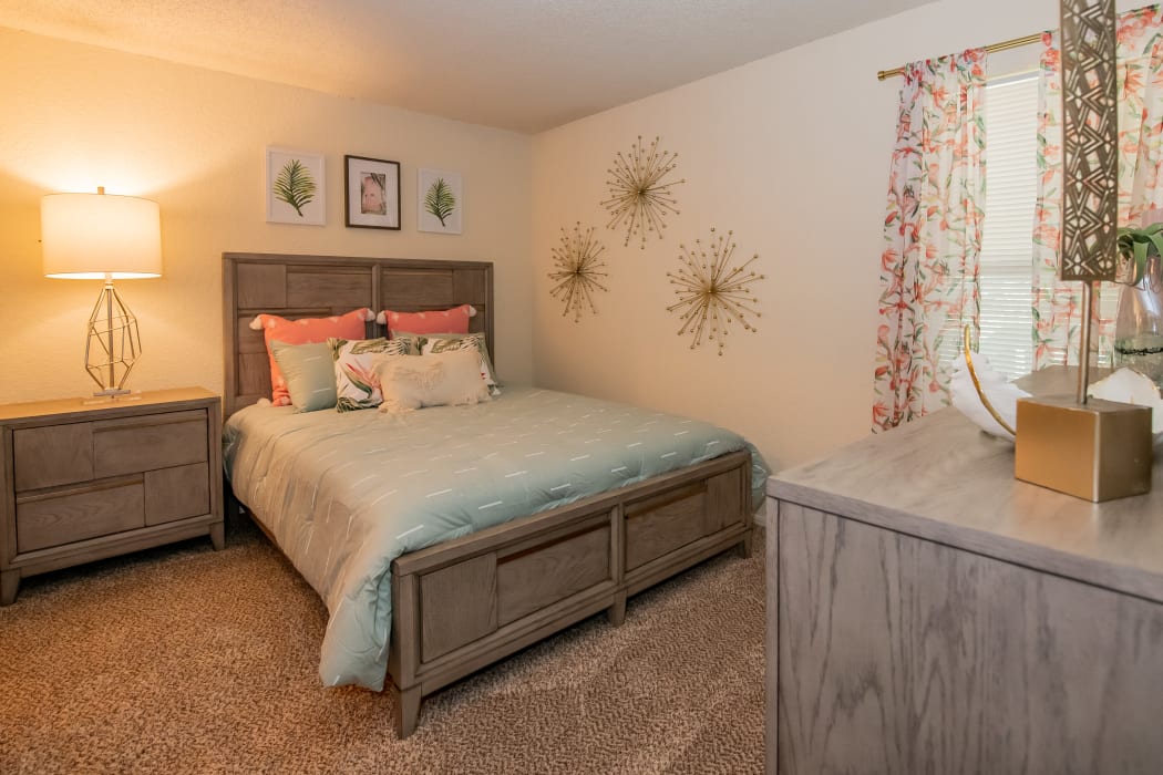 Spacious bedroom at Aspen Park Apartments in Wichita, Kansas