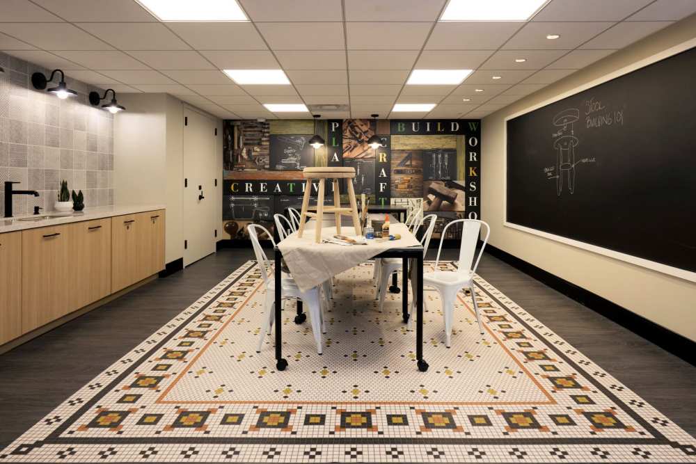 Makers Room | Meridian 2250 at Eisenhower Station | Luxury Alexandria VA Apartments