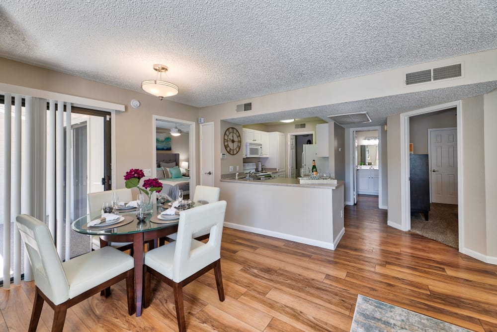 Beautiful Dining Room & Kitchen at Greenspoint at Paradise Valley in Phoenix, Arizona