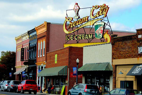 Downtown Cookeville, TN