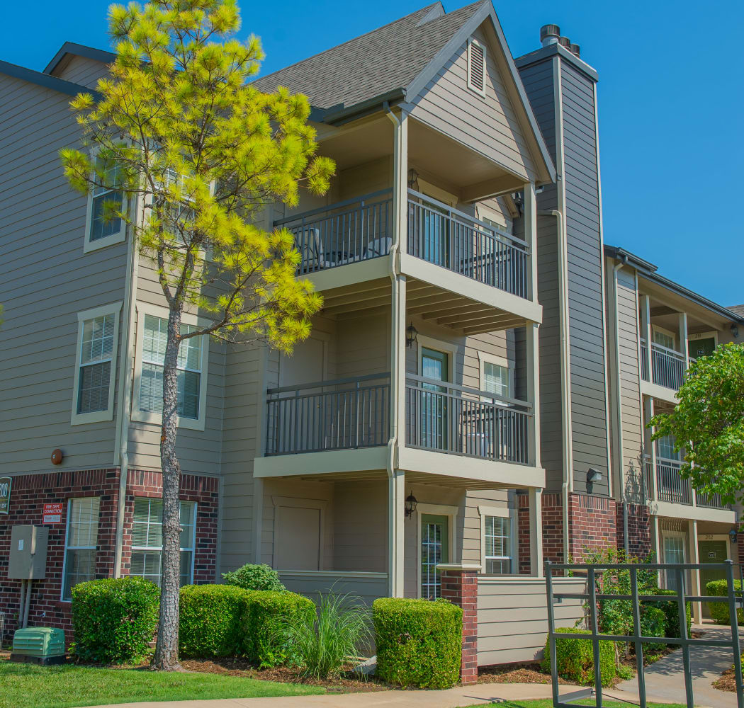 Private balconies at Crown Pointe Apartments in Oklahoma City, Oklahoma