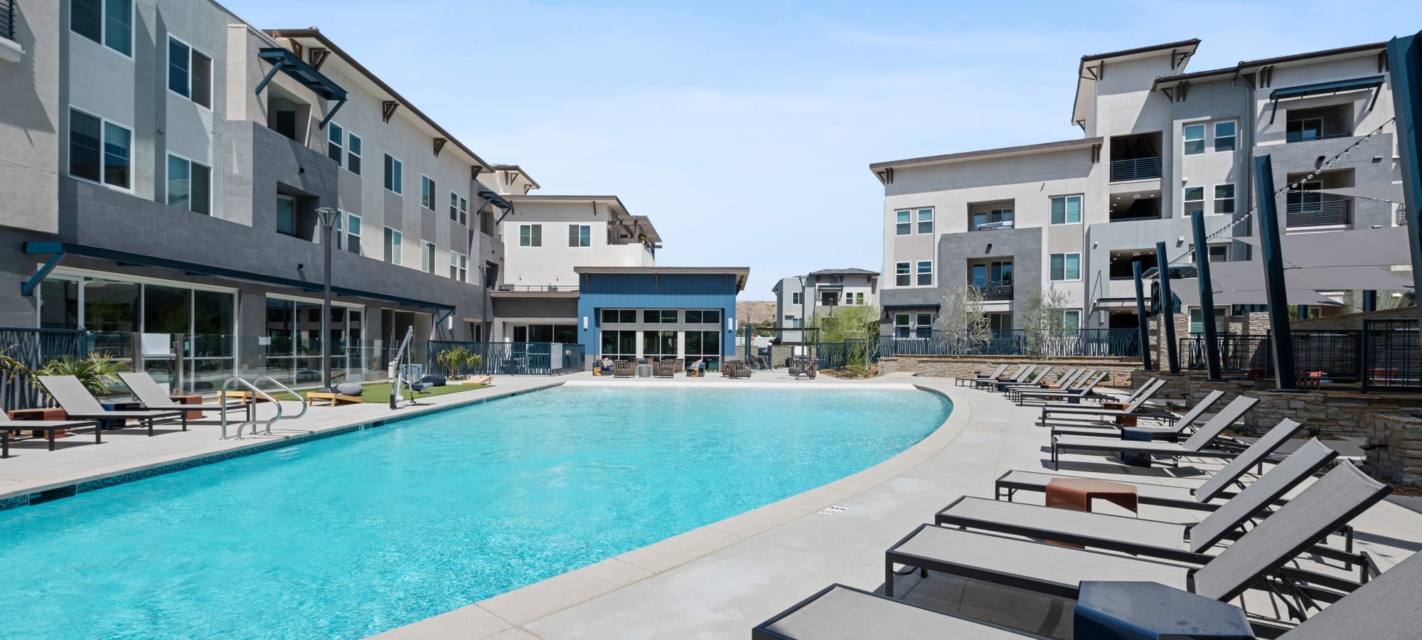 Apartments at Array Vista Canyon in Santa Clarita, California