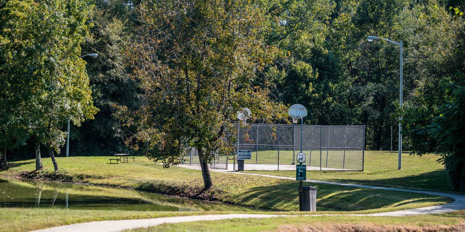 Photos Waters Edge Apartment Homes in Concord, NC