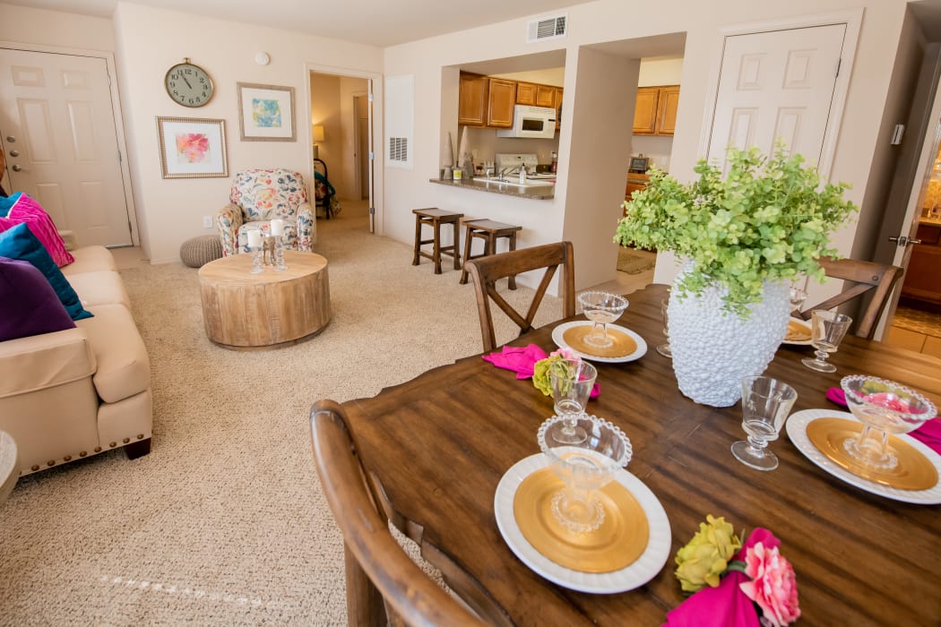An apartment living room at Remington Apartments in Amarillo, Texas