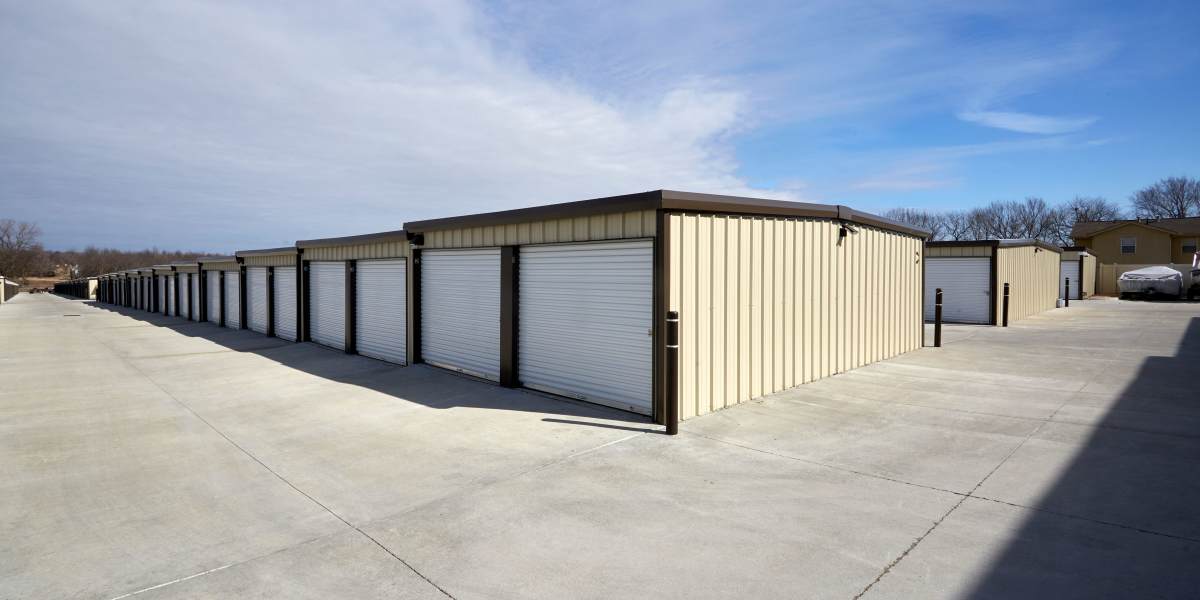 Unit sizes and pricing of American Self Storage in Raymore Missouri