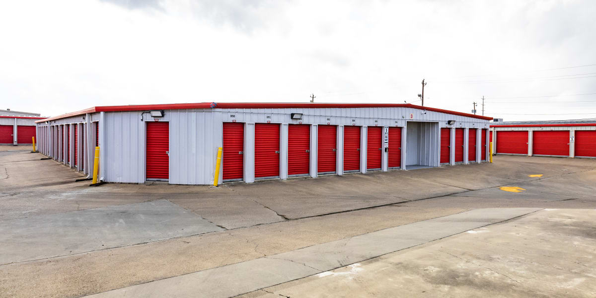 Outside area of Avid Storage in Corpus Christi, Texas