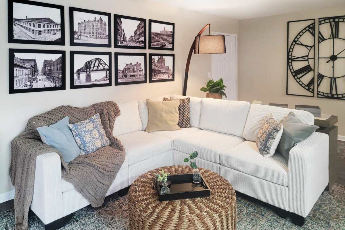 Model living space at Casa De Fuentes in Overland Park, Kansas