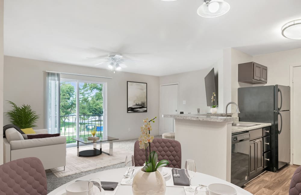 Living Room & Dining Nook at The Greens at Westgate Apartment Homes in York, Pennsylvania