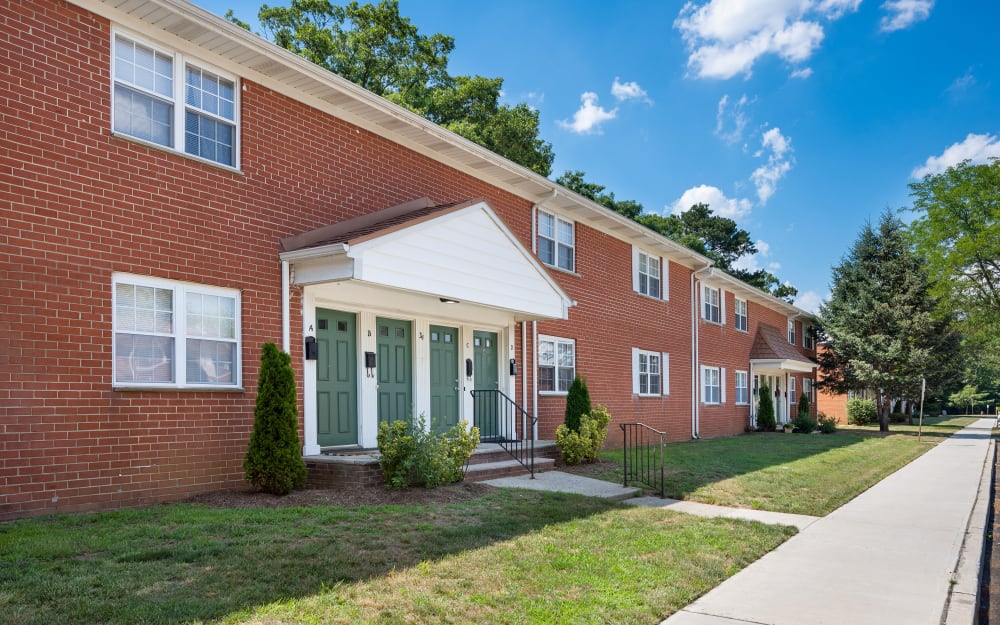 Learn about the neighborhood around Glenwood Apartments in Old Bridge, New Jersey