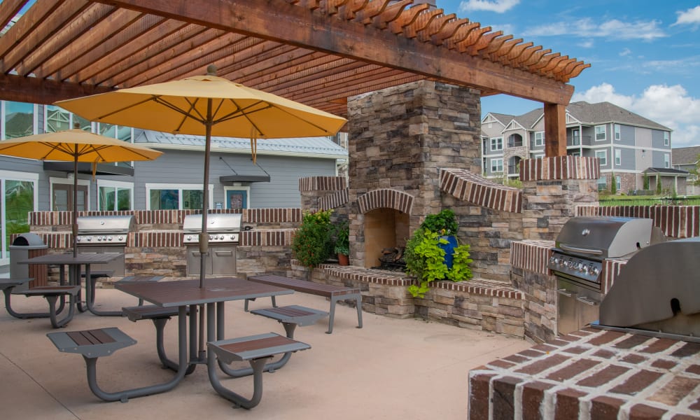 Grill & chill area at Cottages at Crestview in Wichita, Kansas