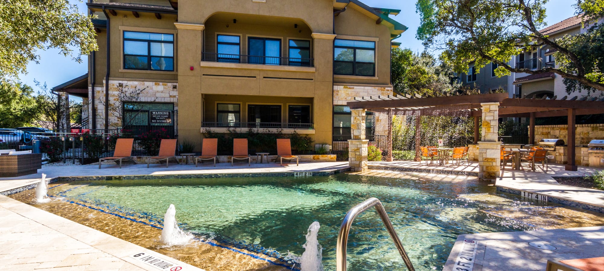 Apartments at Marquis at Barton Trails in Austin, Texas
