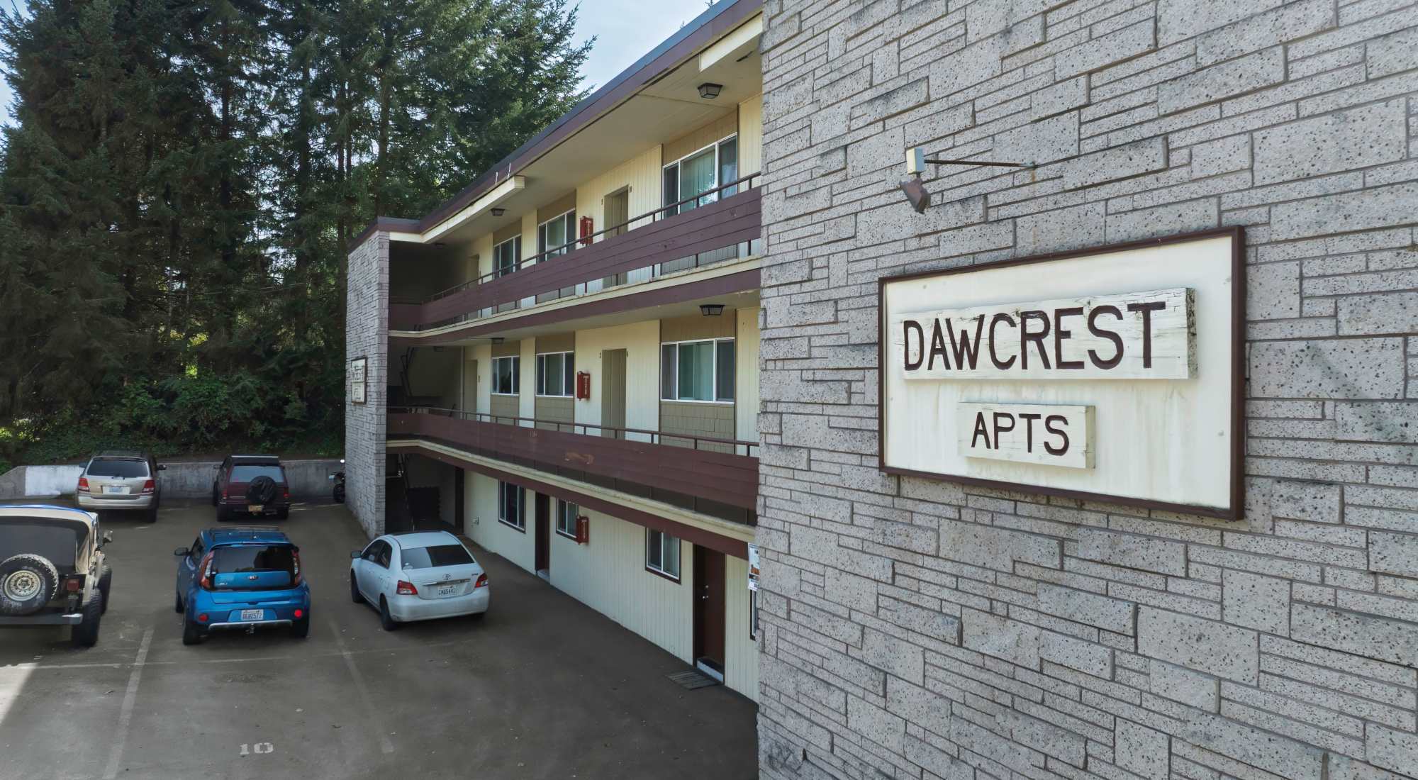 Apartments at Dawcrest Apartments in Olympia, Washington