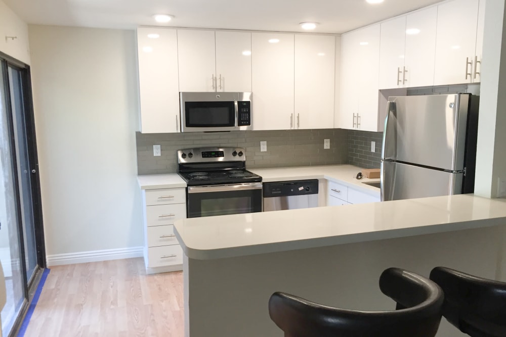 Kitchen model at Glenbrook Apartments in Cupertino, California