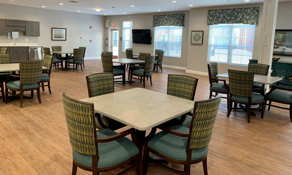 Enjoy your dinner at Keystone Place at Wooster Heights's dining room in Danbury, Connecticut