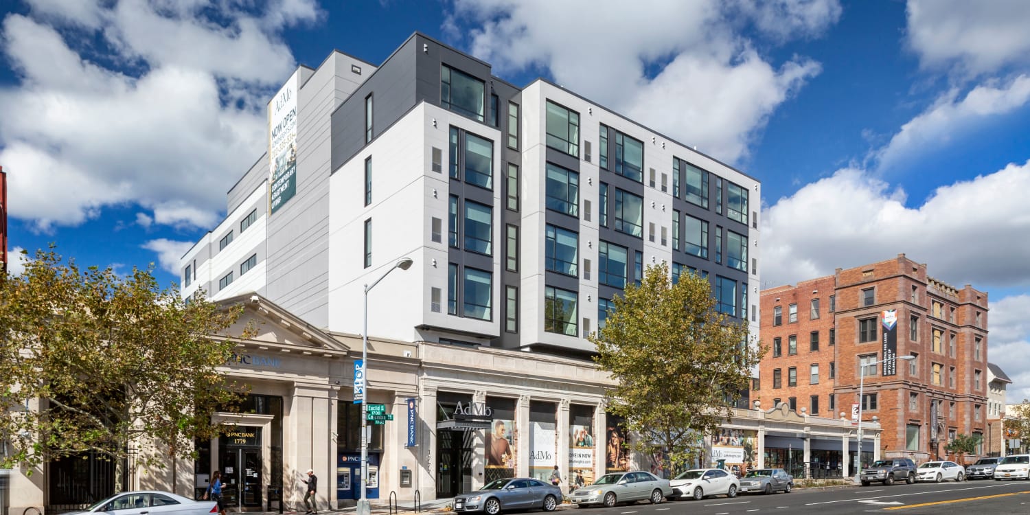 Photos Of Admo Heights Luxury Apartments In Washington Dc