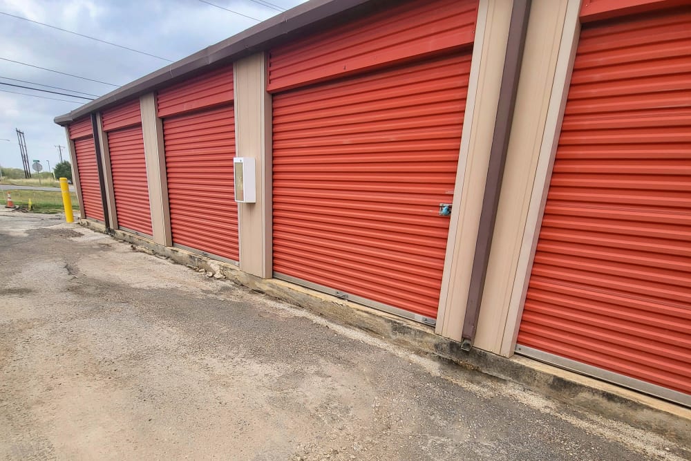 View our features at KO Storage in Pleasanton, Texas