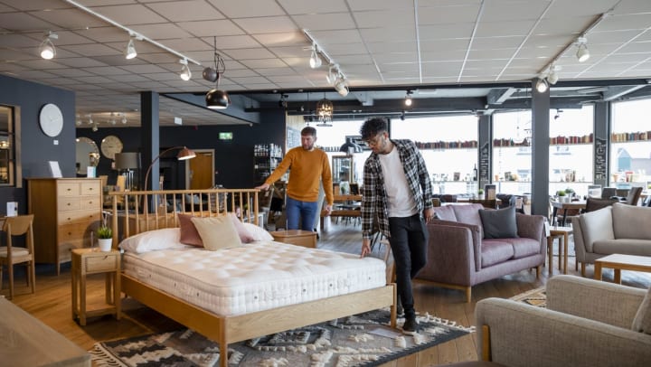 Home decor mattress & furniture hot sale outlets
