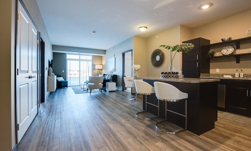 Photos of Remington Cove Apartments in Apple Valley, MN